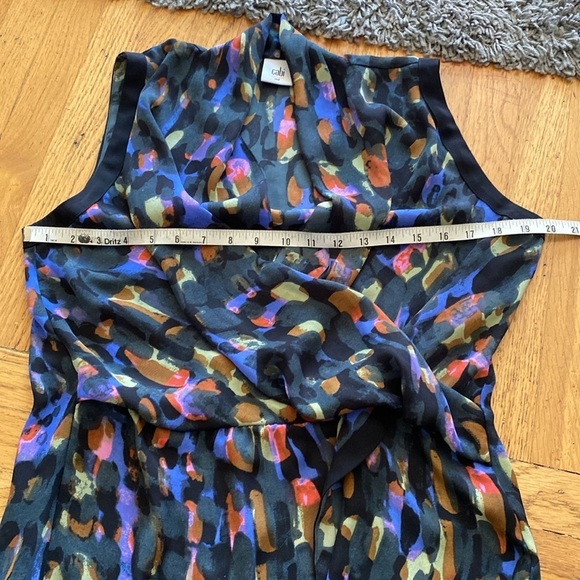 CAbi 3077 Flaunt Wrap Sleeveless Tank Blouse Size Medium - Picture 7 of 11